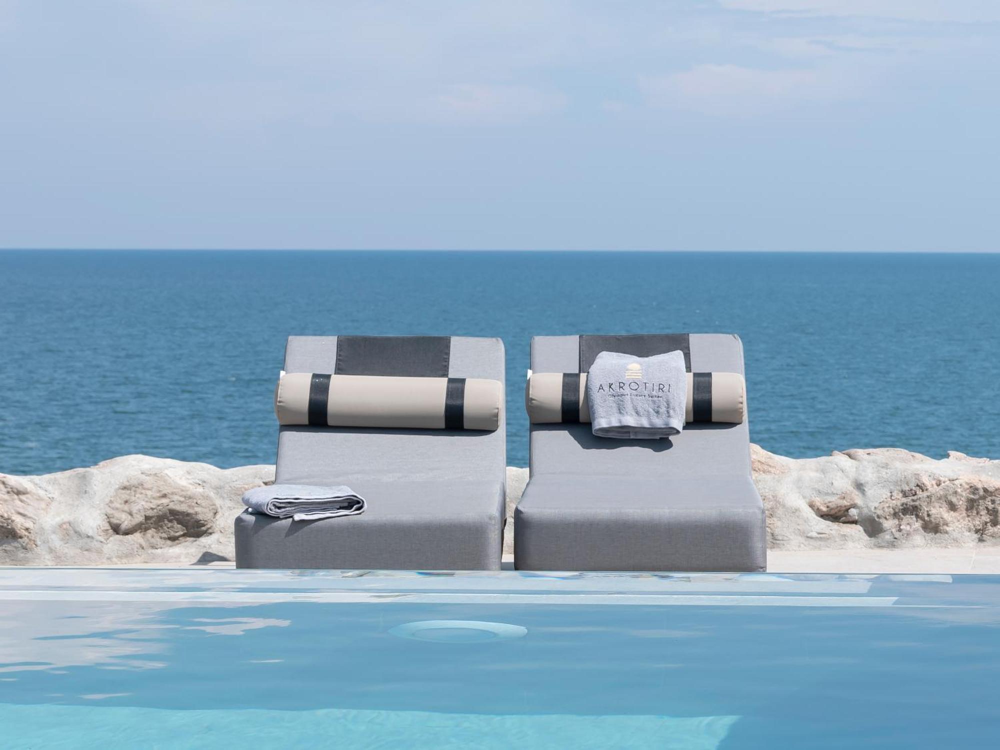 Akrotiri Olympus Luxury Suites - Adults Only Плака-Літохоро Екстер'єр фото